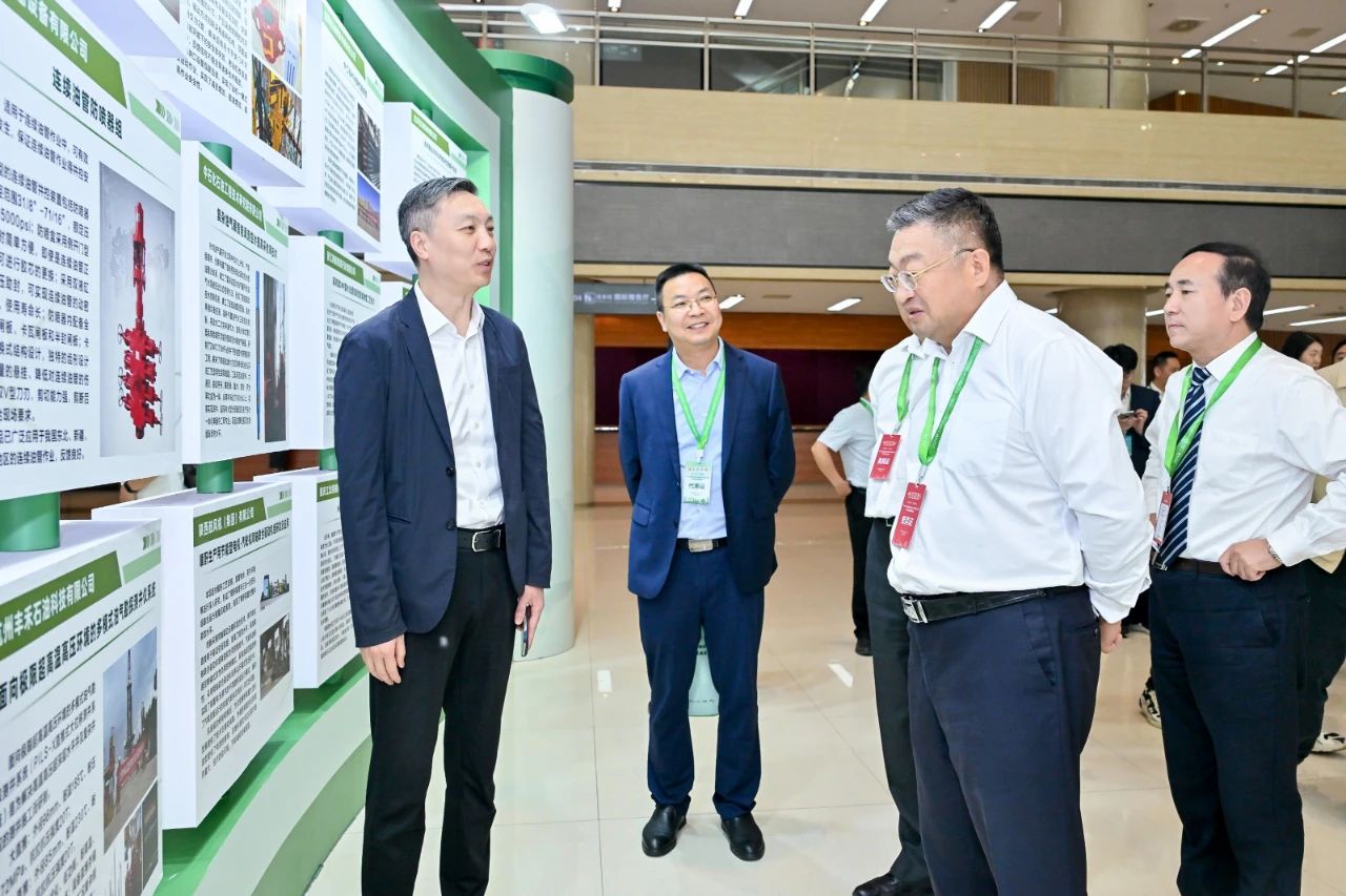 勇挑创新沉担，发展新质出产力——CQ9参与第三届石油石化设备产业科技大会(图4)