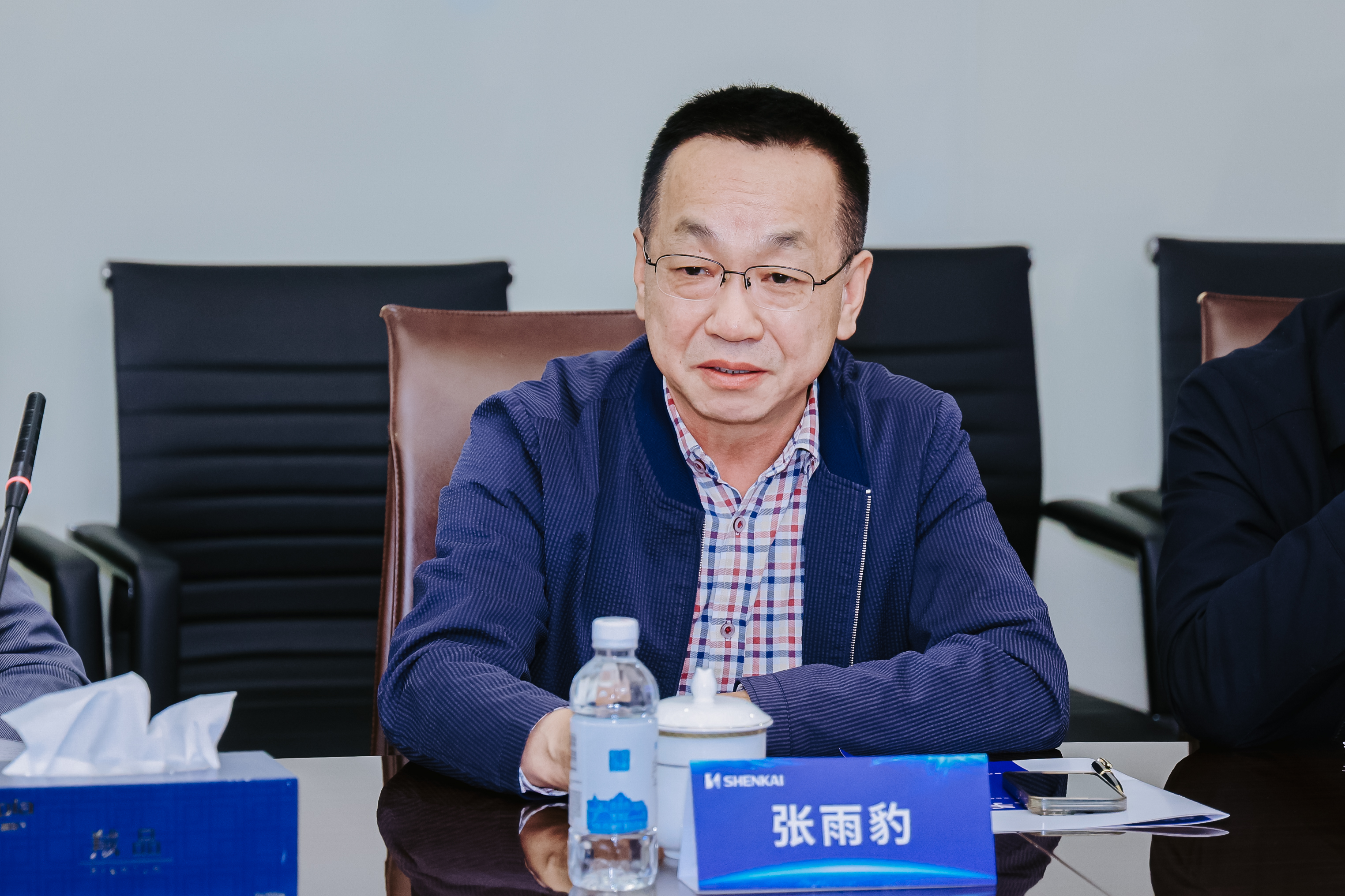 中石协刘宏斌会长一行光临CQ9参观调查(图6)